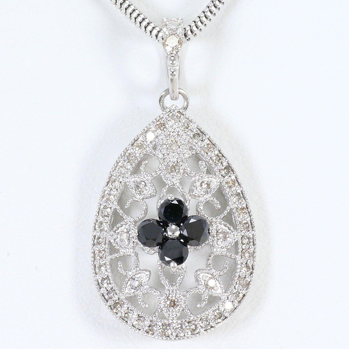 K18WG ホワイトゴールド ネックレス ダイヤモンド 0.22ct スイング 